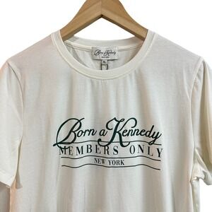 NWT Born‎ A Kennedy Cream Members Only New York T-Shirt Soft Casual Womens XL